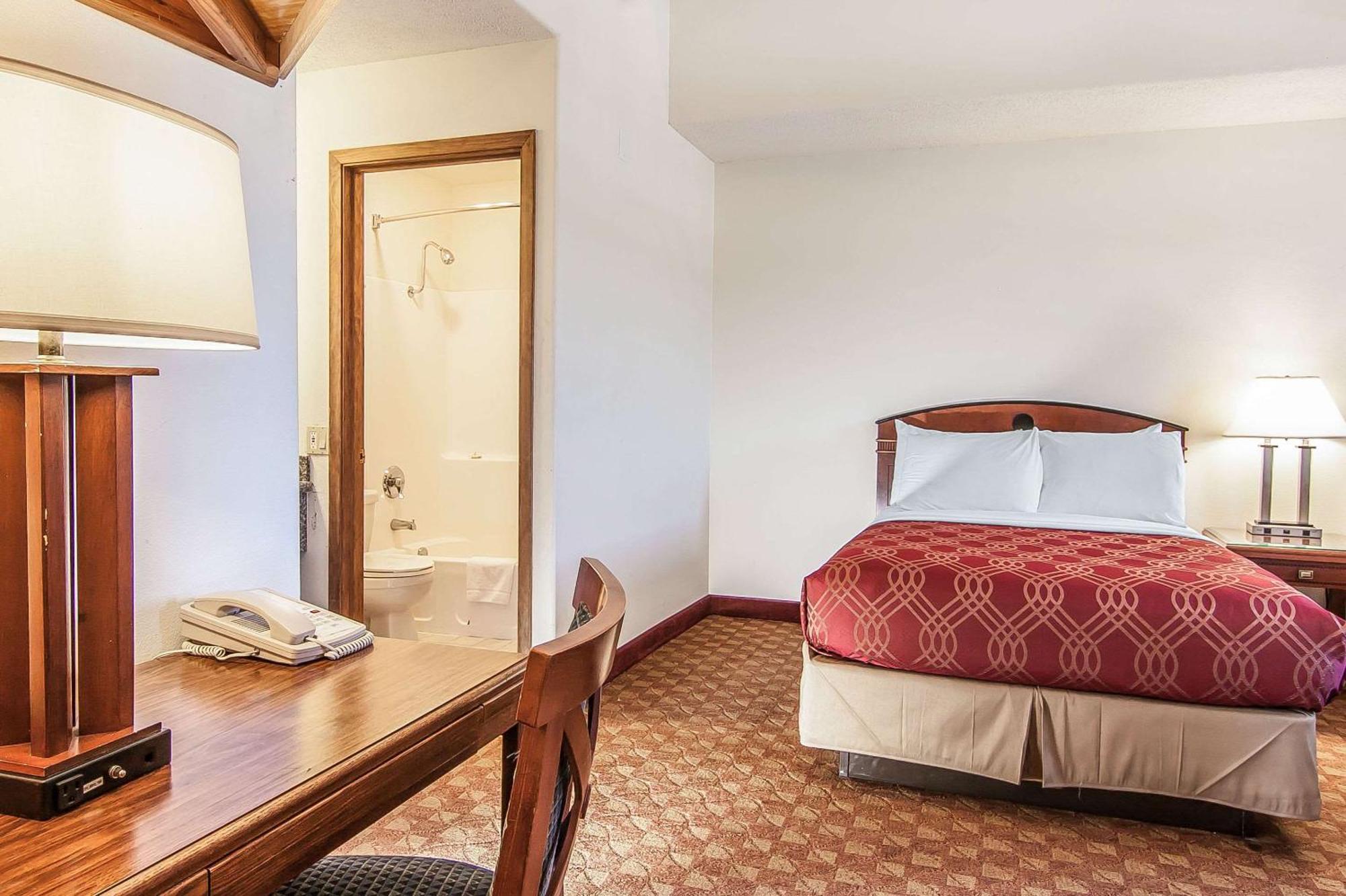 Econo Lodge Inn & Suites Madras Ngoại thất bức ảnh